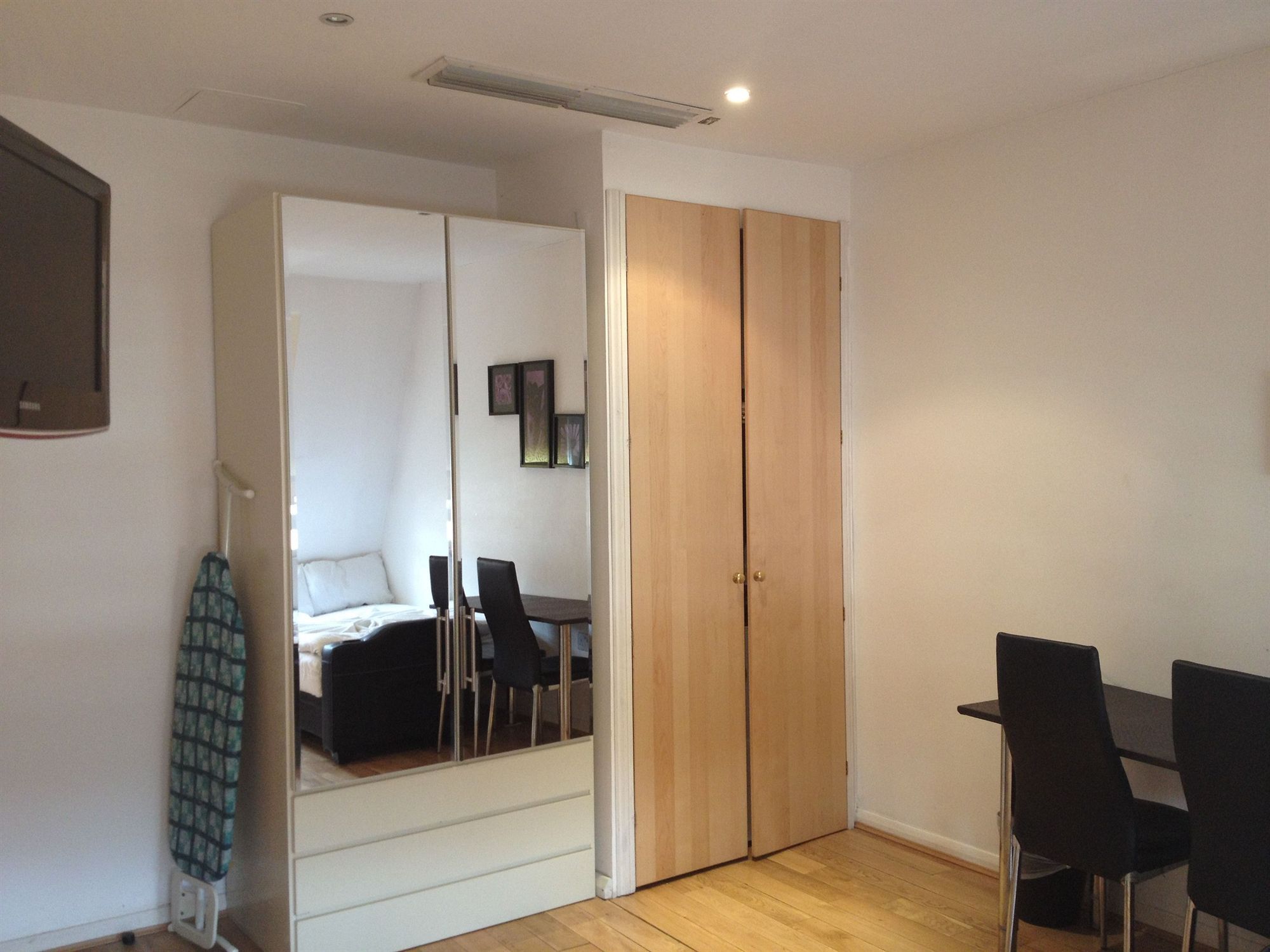 Nox West Hampstead Londra